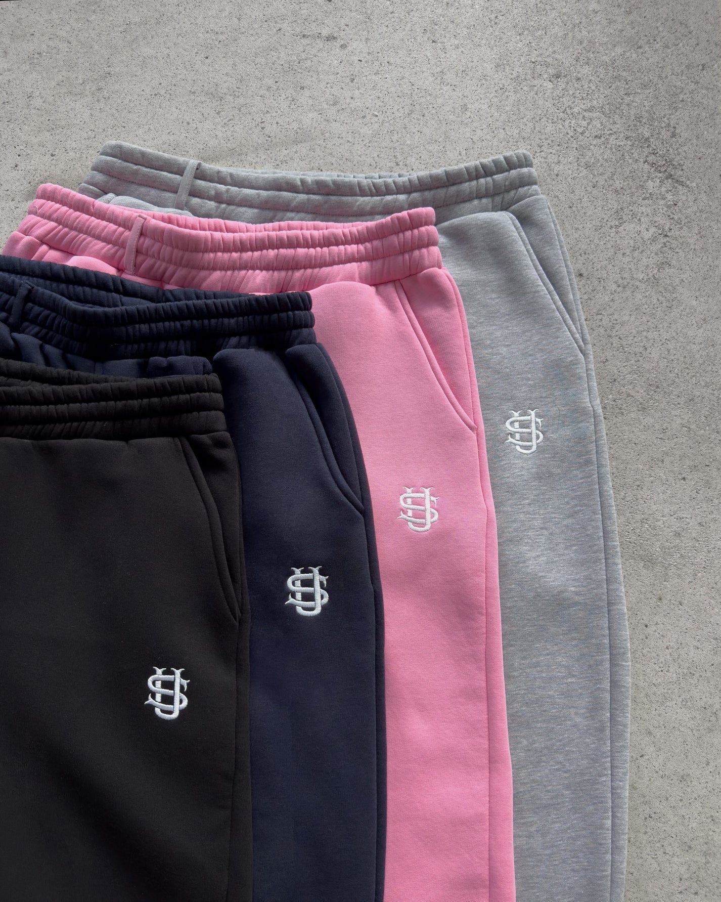 Unisex Flared Joggers – Stylish & Comfortable Black Jogger Pants