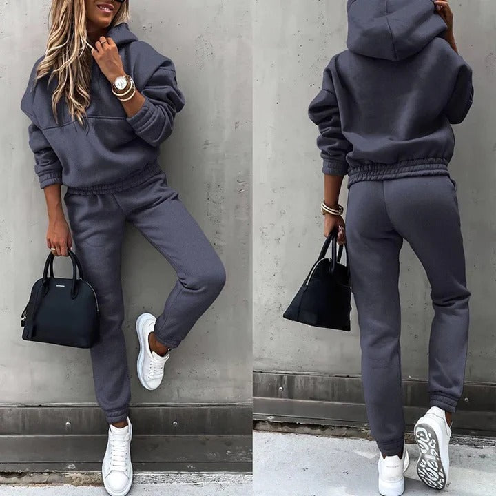 Women’s Tracksuit Set – Sportive Casual Jogging Suit, Comfortable & Stylish