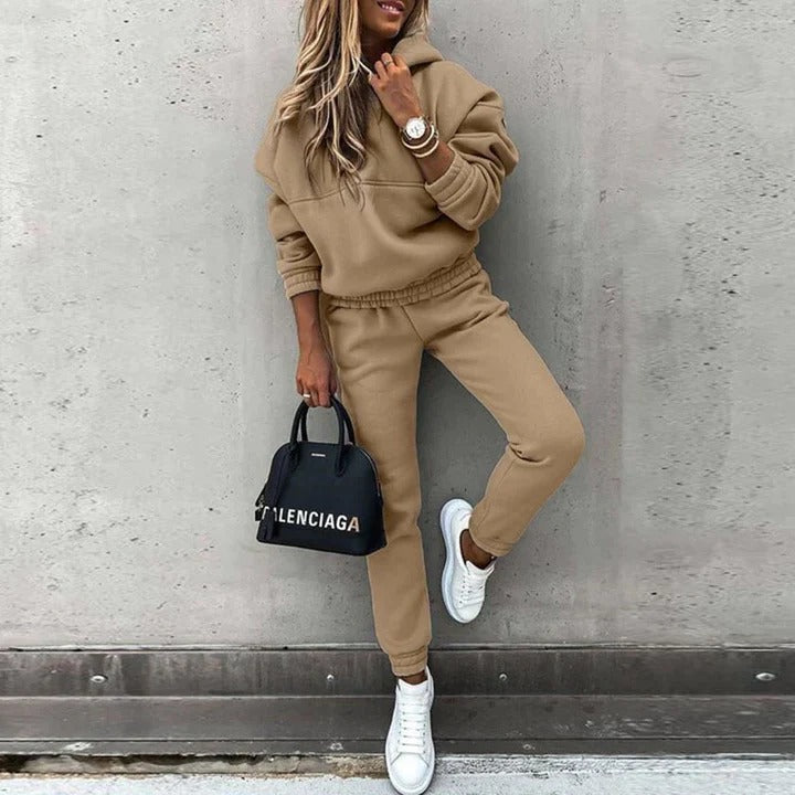 Women’s Tracksuit Set – Sportive Casual Jogging Suit, Comfortable & Stylish